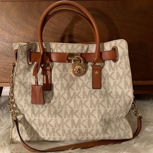 Michael Kors Hamilton Bag!
